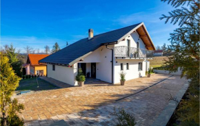 4 Bedroom Cozy Home In Benkovac Fuzinski